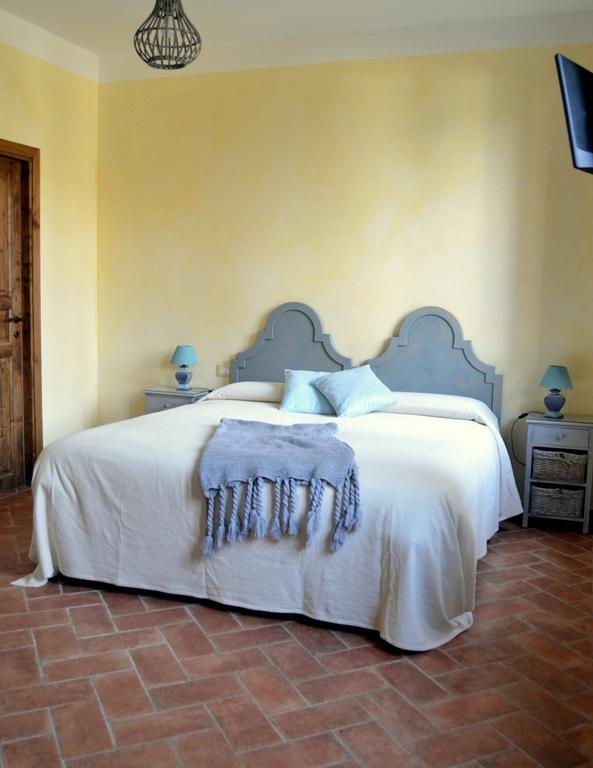 Agriturismo Borgo San Francesco Basiglio Luaran gambar